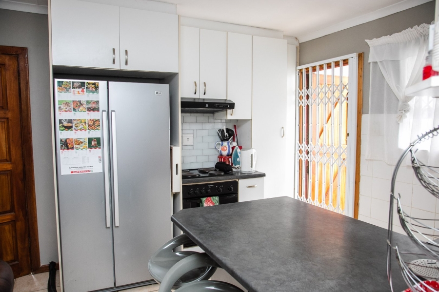 2 Bedroom Property for Sale in Haven Hills Eastern Cape